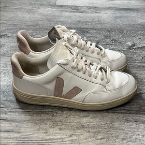 Veja White Leather Sneakers with Blush V Accent